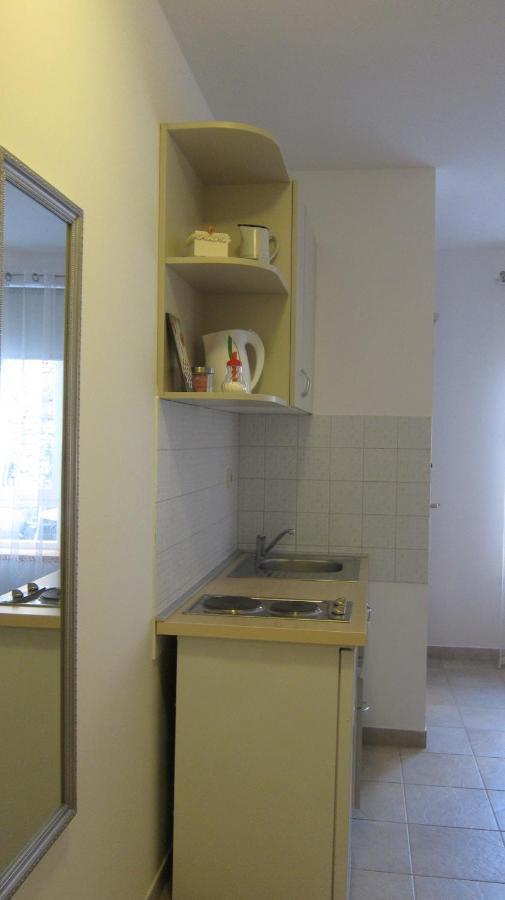 Viola Apartment