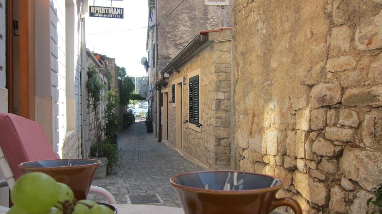 Apartment Viola Skradin